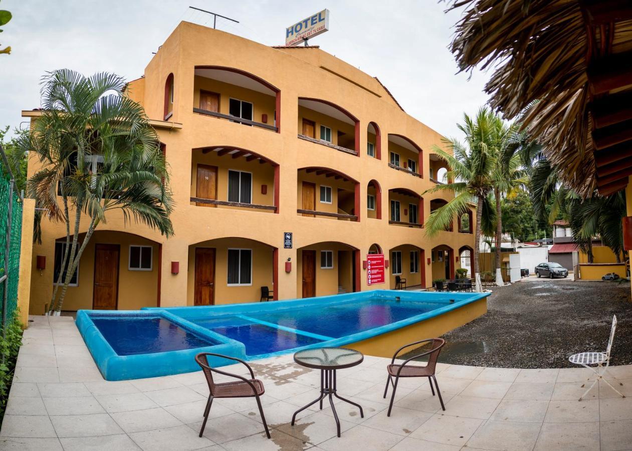 Hotel Cuamatzi Сиуатанехо Екстериор снимка