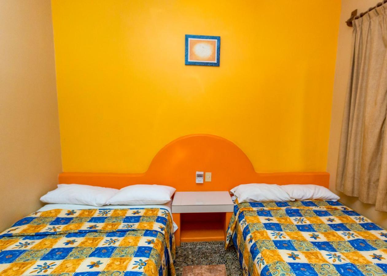 Hotel Cuamatzi Сиуатанехо Екстериор снимка